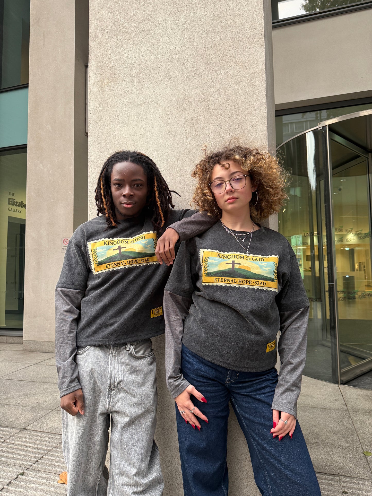 'Kingdom of God' Distressed Double-Layer Tee